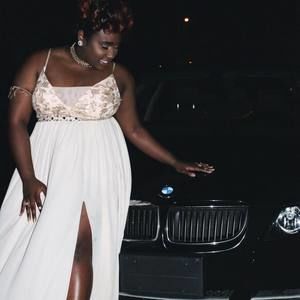 Meet your Posher, Makela